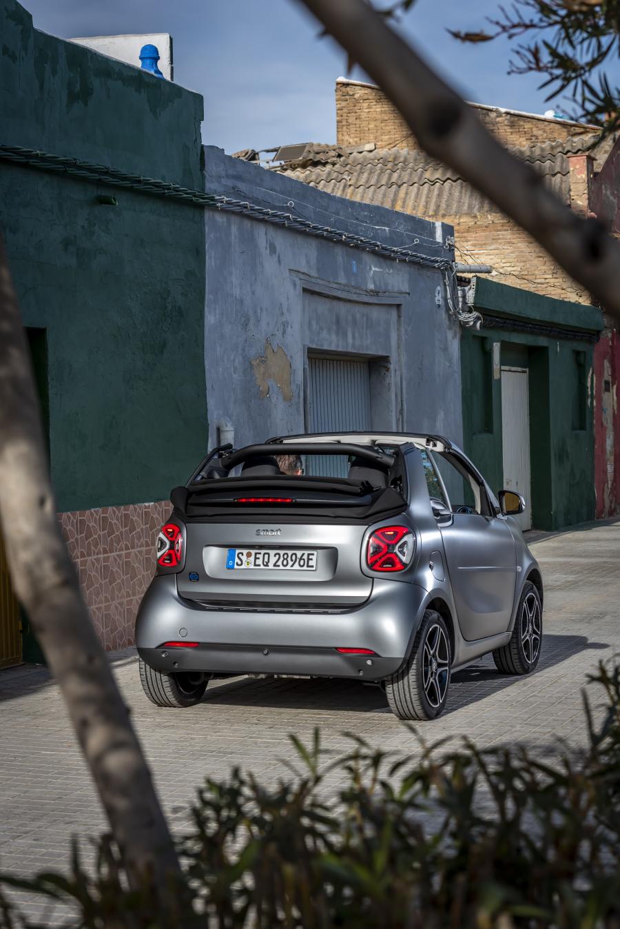  Smart EQ ForTwo Pulse Cabrio (A453) 2020 года  (WW) (фото 32 из 42)